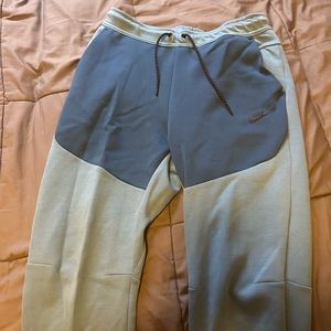 Nike Tech fleece pants blue/light blue multicoloured